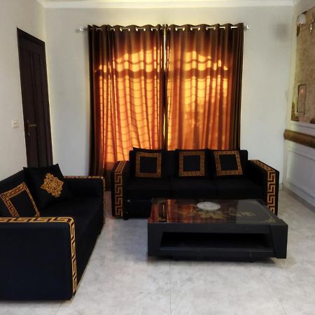 Furnished Private Ground Floor - Pasha House Apartment Lahore Exterior photo